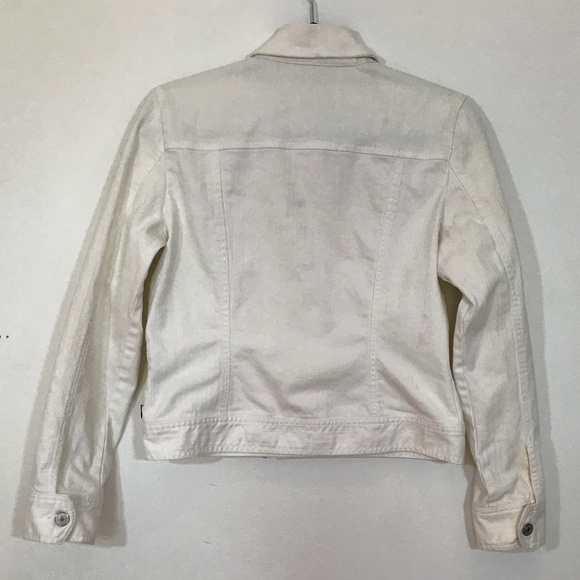 Tommy Hilfiger Women’s Vintage White Button Up Jean Jacket - Picture 8 of 14